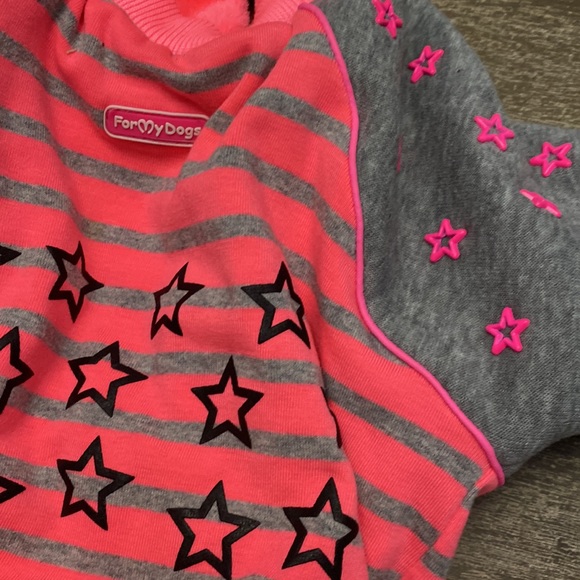 - Pink dog sweat suit see chart for size - Picture 2 of 9